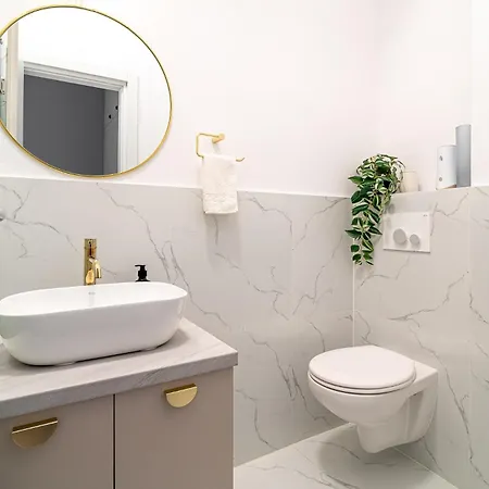 Loggia & Luxe 5br Penthouse In Universitatii Area * Bucharest