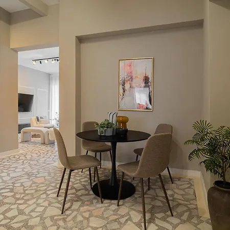 Loggia & Luxe 5br Penthouse In Universitatii Area * Bucharest