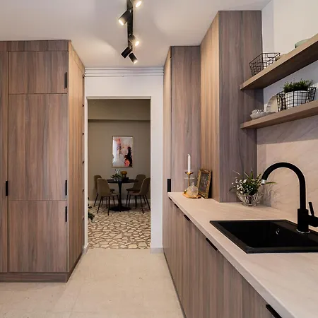 Loggia & Luxe 4br Penthouse In Universitatii Area Lägenhet *