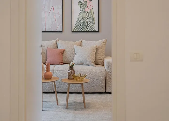 Loggia&luxe 4br Penthouse In Universitatii Area Bucureşti