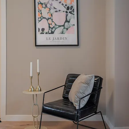 Loggia & Luxe 4br Penthouse In Universitatii Area アパート