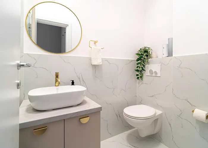 Loggia & Luxe 4br Penthouse In Universitatii Area * Bukarest