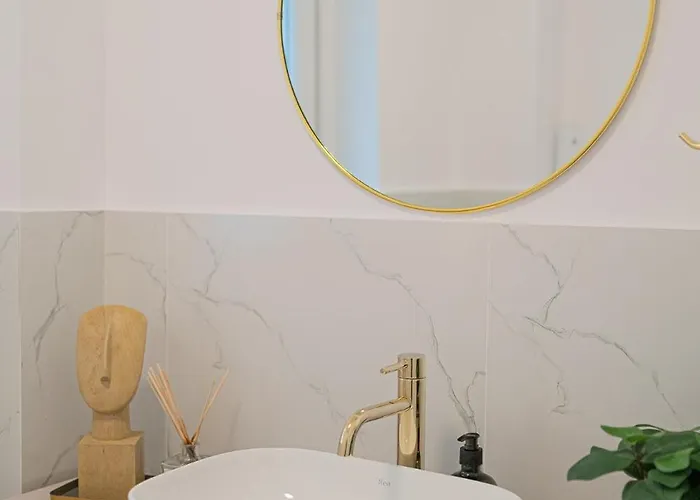 アパート Loggia & Luxe 4br Penthouse In Universitatii Area ブカレスト