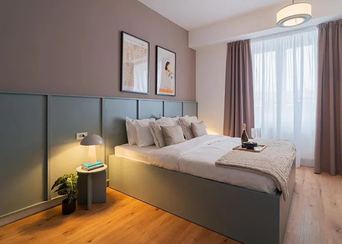 Lägenhet Loggia & Luxe 4br Penthouse In Universitatii Area