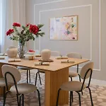Loggia & Luxe 4br Penthouse In Universitatii Area Lejlighed Bukarest